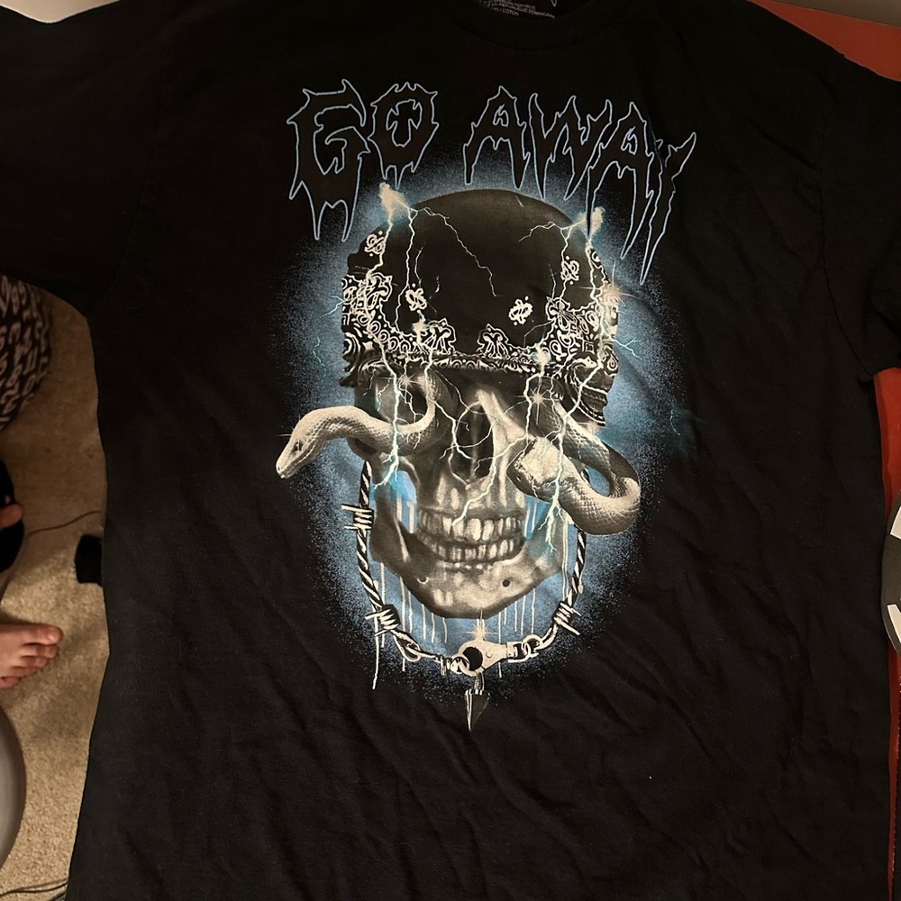 black and blue graphic tee. worn three times and in perfect condition. like new!